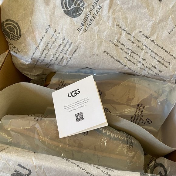 UGG Tasman Slipper Chestnut (Women's Sz 6) - Picture 4 of 5